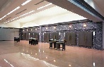 炉前ホール