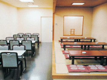 控室・会食室
