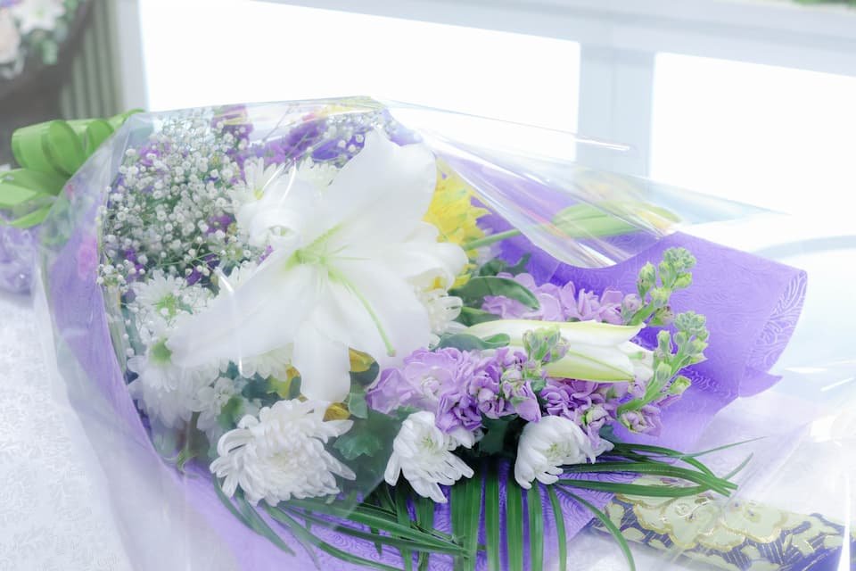 直葬（火葬式）とは？流れ・費用・注意点と後悔しない葬儀の選び方